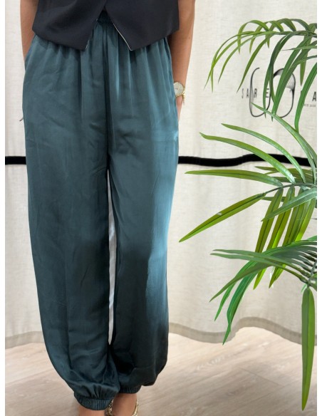 PANTALON SATINADO BOMBACHO CON BOLSILLOS