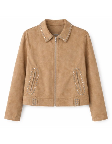 CAZADORA ANTE TACHUELAS