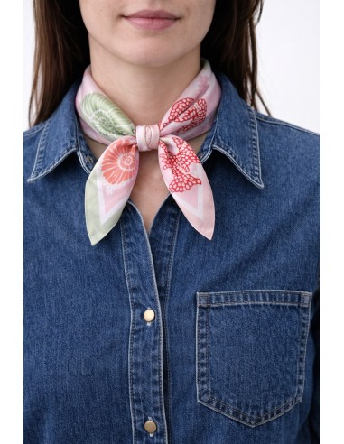 PAÑUELO SEDA ESTAMPADO FLORES