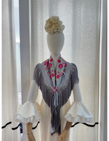 MANTÓN CORTO LOLITA