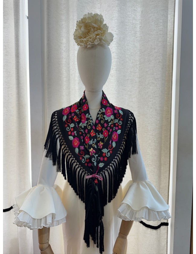 MANTÓN CORTO LOLITA 2